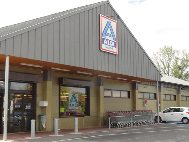 Sofaper aldi bourg madame lasure pieri 3