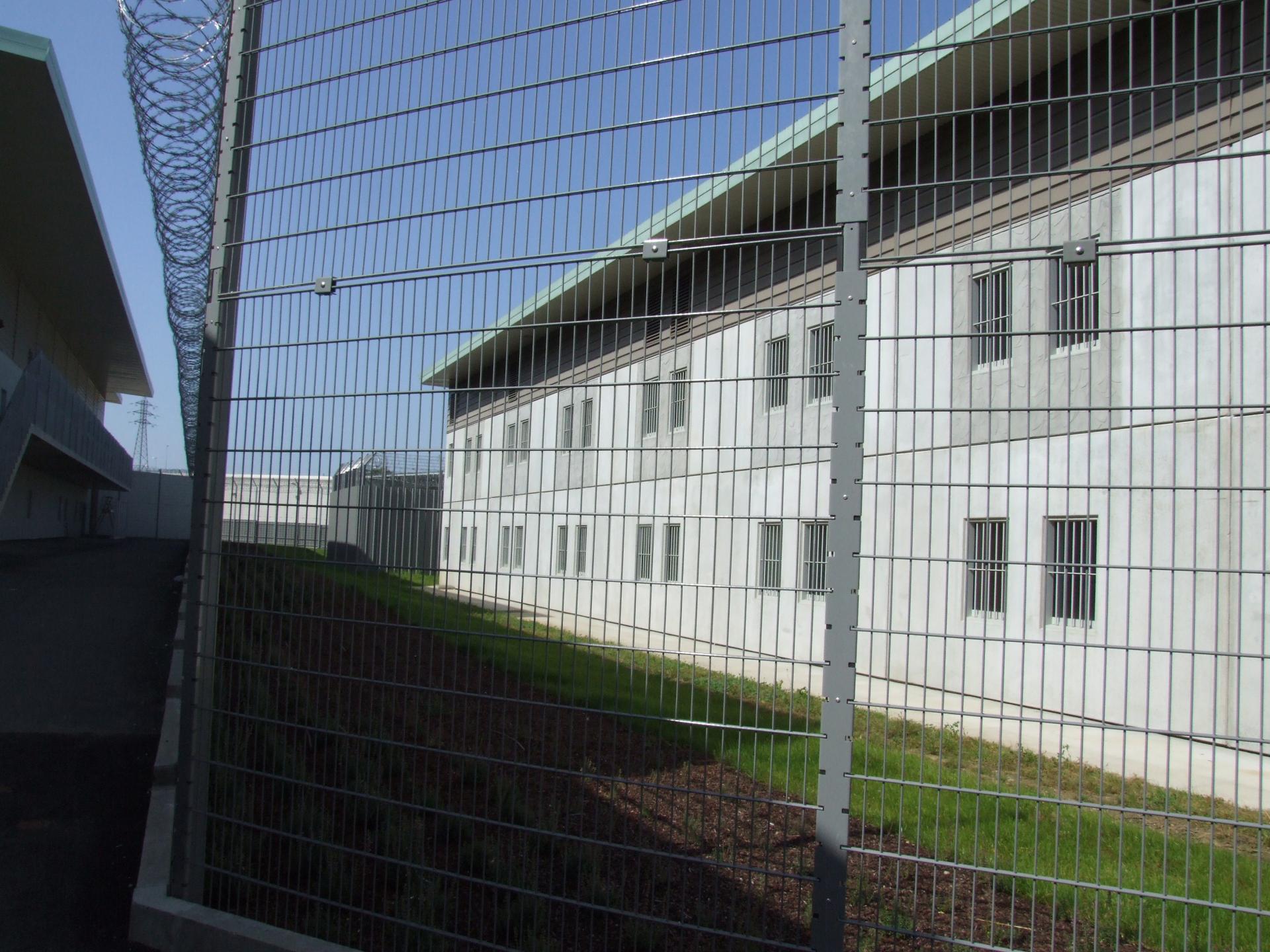 Sofaper construction du centre de detention de roanne 2008 28