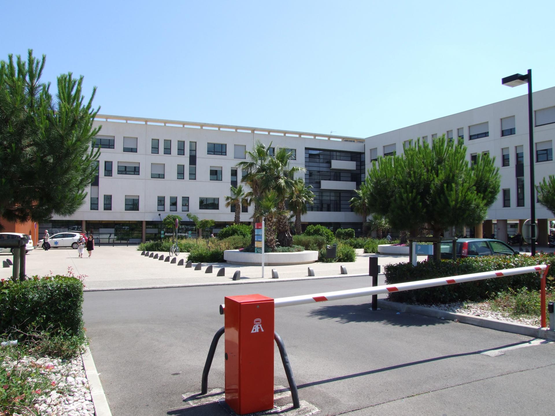 Sofaper dumez sud bec construction chantier clinique du millenaire 1