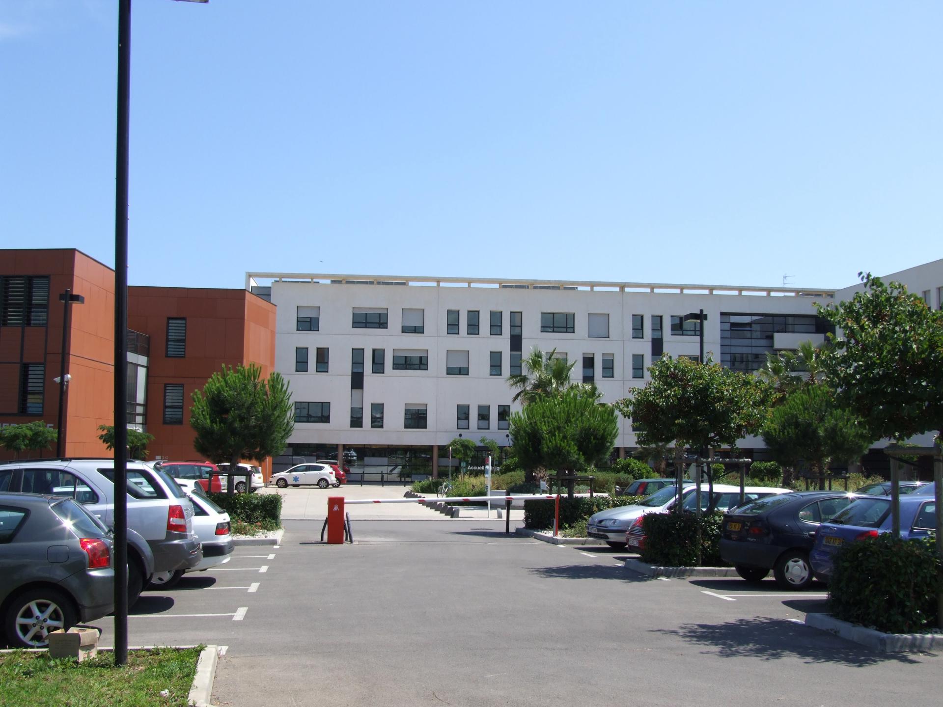 Sofaper dumez sud bec construction chantier clinique du millenaire 2
