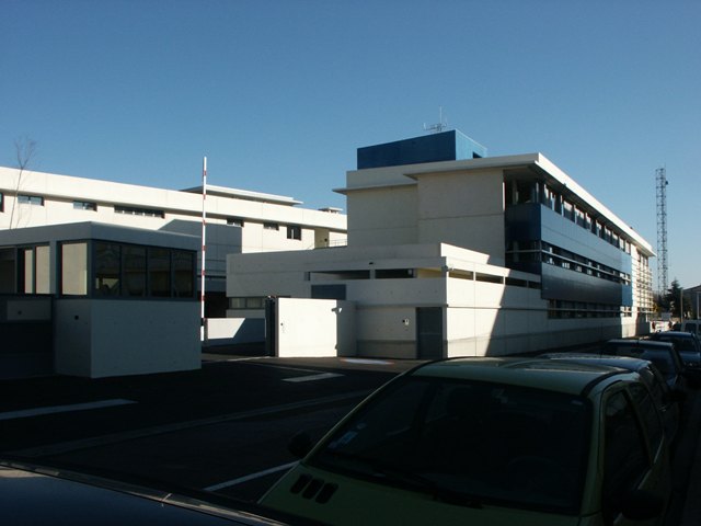 Sofaper eiffage hotel de police de nimes sablage lasure beton et protec hdl 11