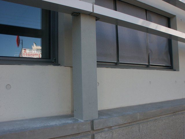 Sofaper eiffage hotel de police de nimes sablage lasure beton et protec hdl 5