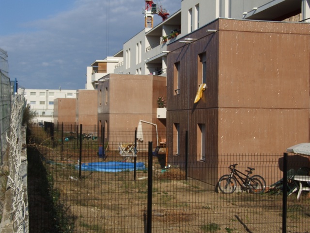 Sofaper eiffage lasure montpellier beton plisse 3