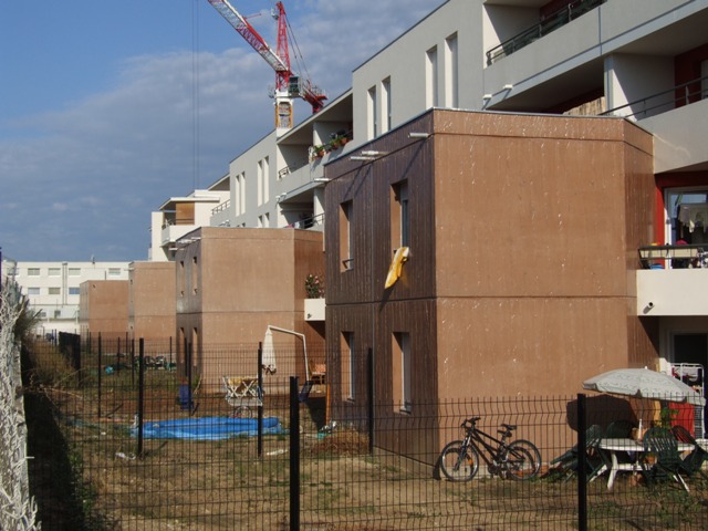 Sofaper eiffage lasure montpellier beton plisse 6