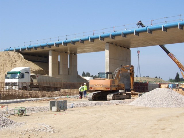 Sofaper eiffage tp chantier lgv perpignan traitement anti graffiti 2