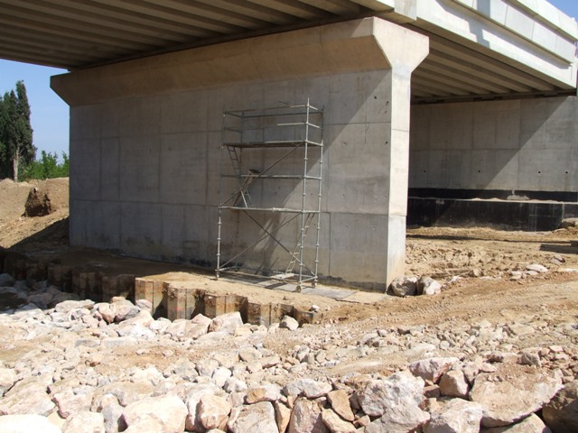Sofaper eiffage tp chantier lgv perpignan traitement anti graffiti 23