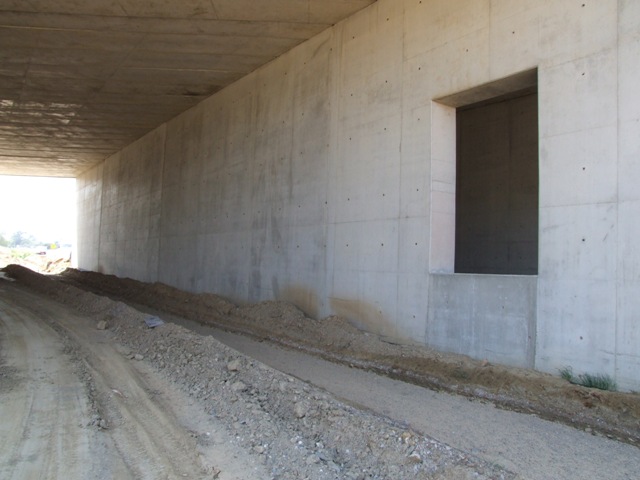 Sofaper eiffage tp chantier lgv perpignan traitement anti graffiti 52