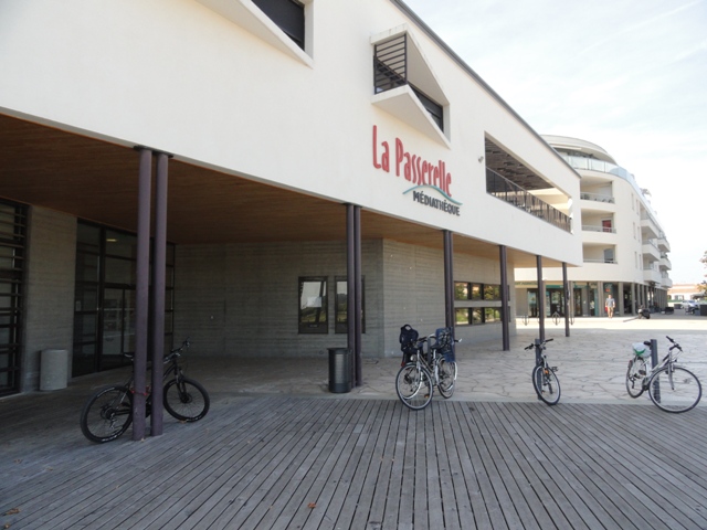 Sofaper Lasure Béton - Médiathèque La Passerelles à Valence 9