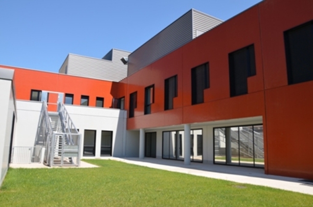 Sofaper Lasure Béton Grace Pieri - Bouygues Brezillon photos Aulnay sous Bois Hopital Robert Balanger